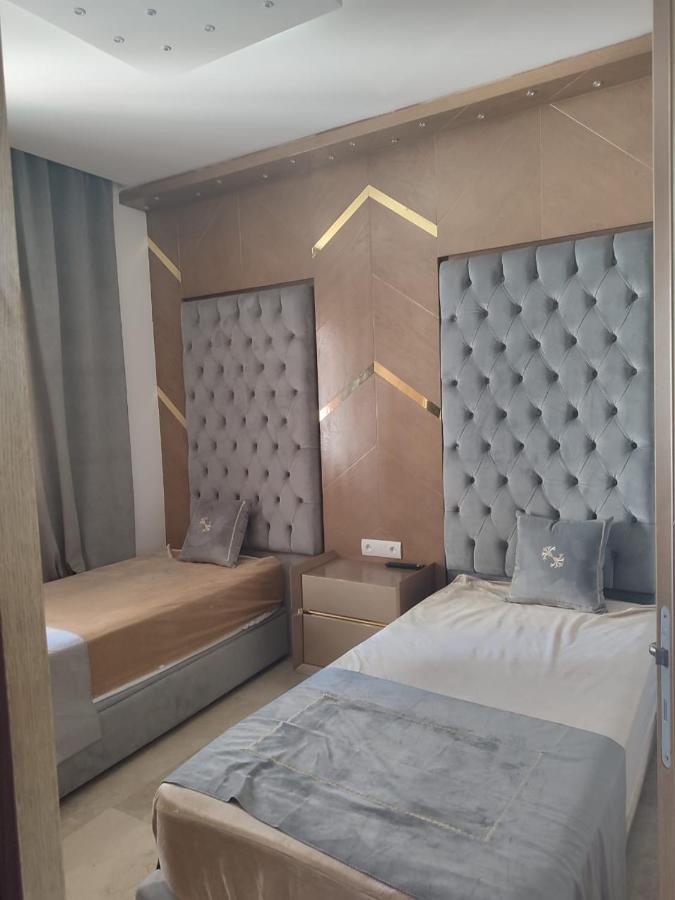 Ap 2Ch City Centre Parking En Face Hilton A Cote Du Plage Tanger Exterior foto